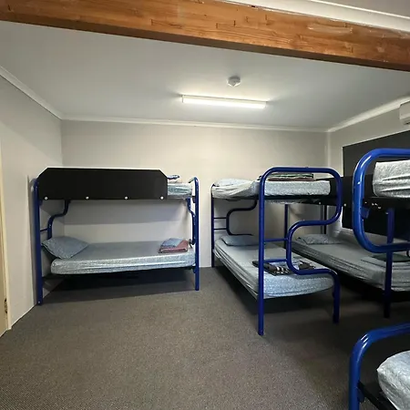 Kalbarri Backpackers Hostel Exterior photo