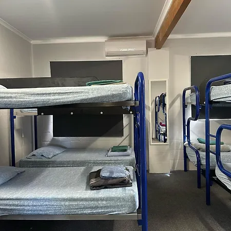 Kalbarri Backpackers Hostel Exterior photo
